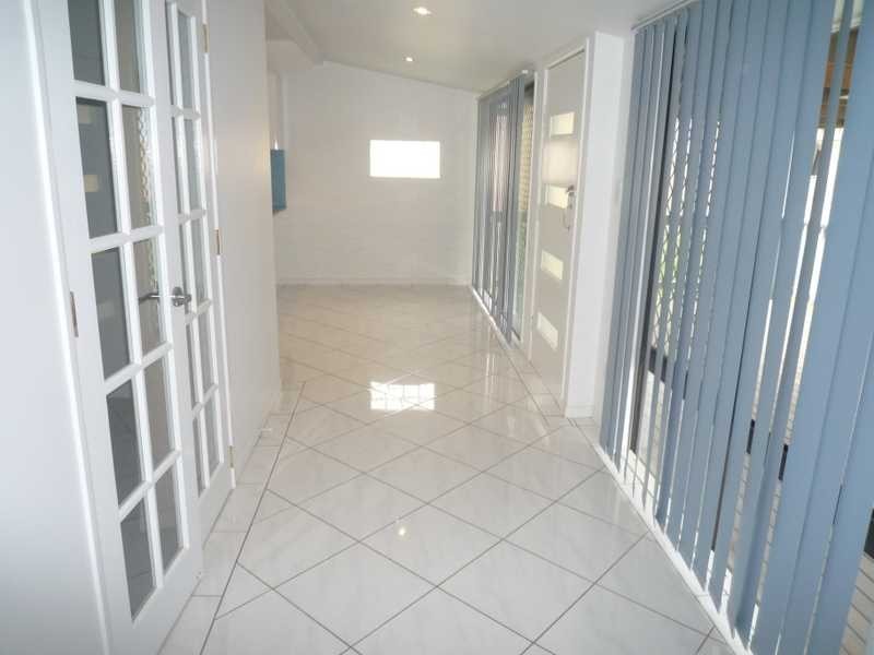 243 Kitchener Road, Stafford Heights QLD 4053