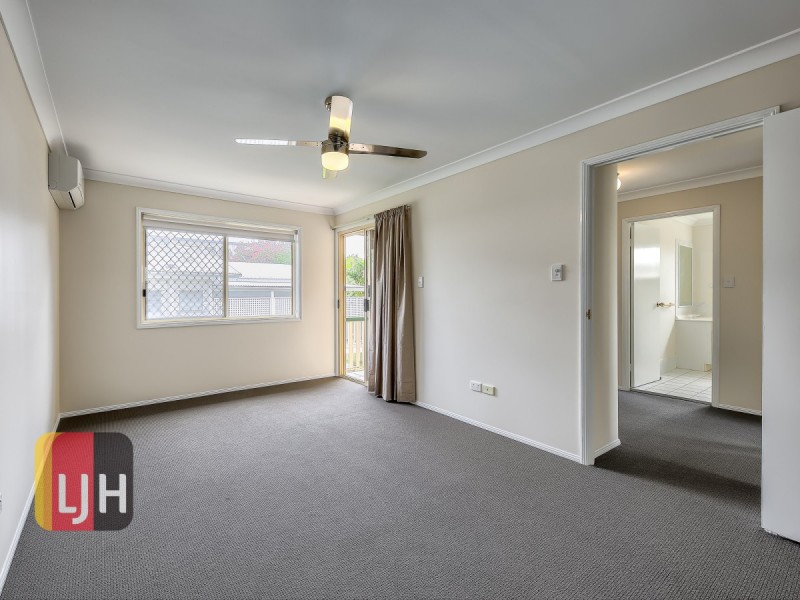 2/11 Groom Street, Gordon Park QLD 4031