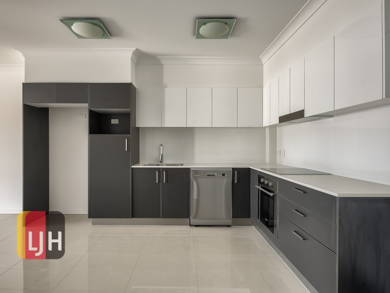 16/17 Buddina Street, Stafford QLD 4053