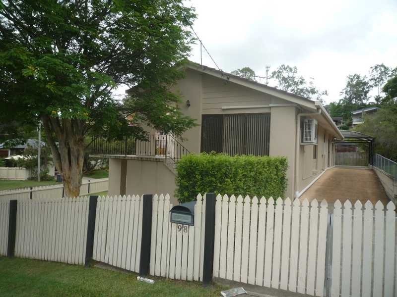 98 Byth Street, Stafford QLD 4053