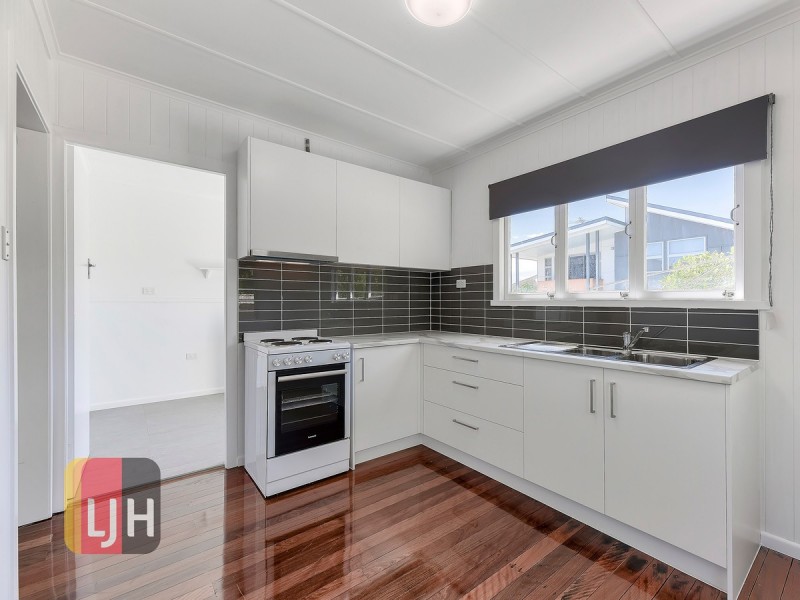 2/12 Dacca Street, Red Hill QLD 4059
