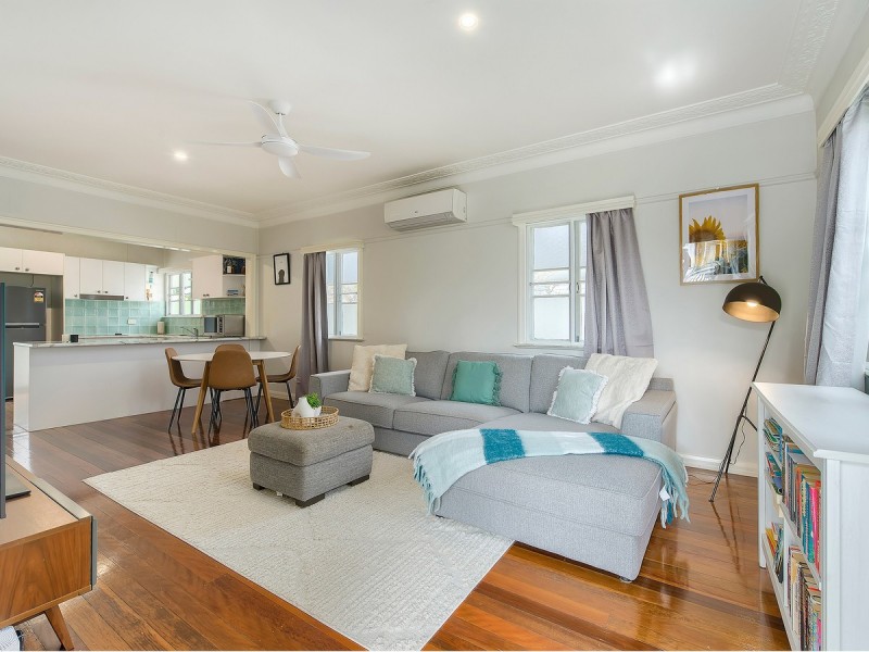 15 Parkdale Street, Kedron QLD 4031