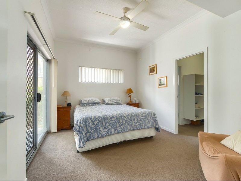 2/10 Dunkirk Street, Gaythorne QLD 4051