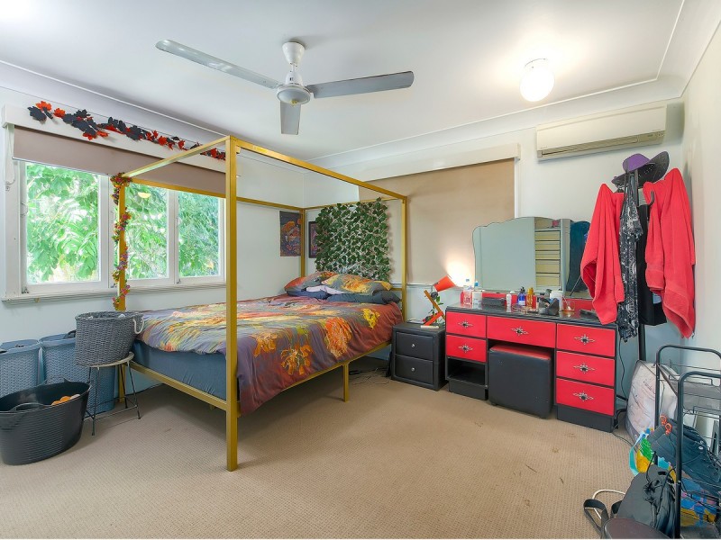 49 Gearside Street, Everton Park QLD 4053