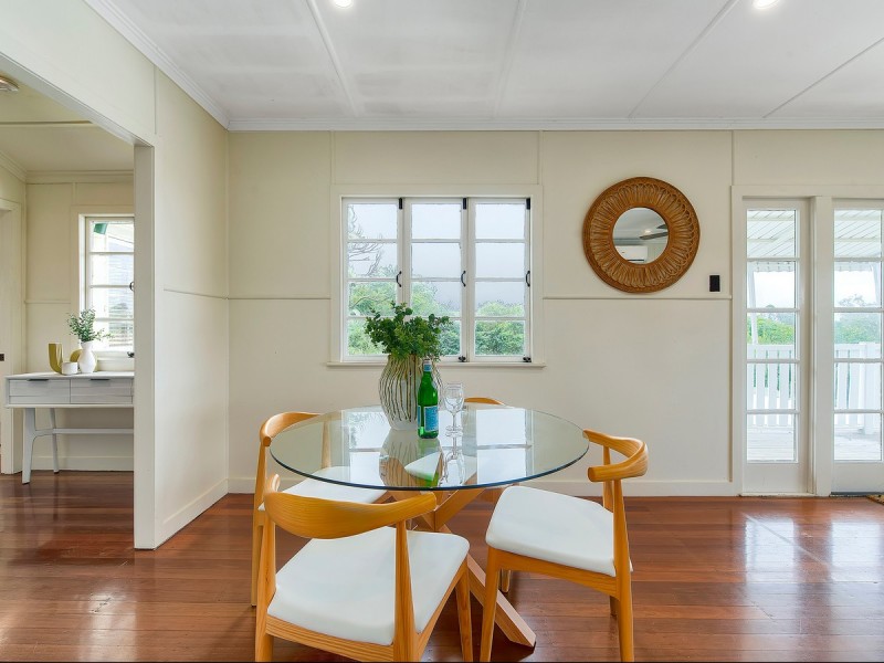 14 Koolewong Street, Stafford Heights QLD 4053