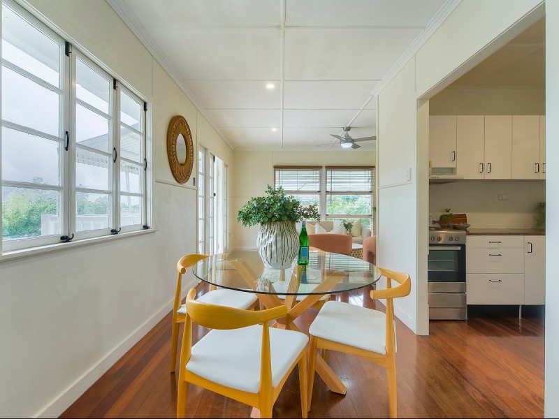 14 Koolewong Street, Stafford Heights QLD 4053