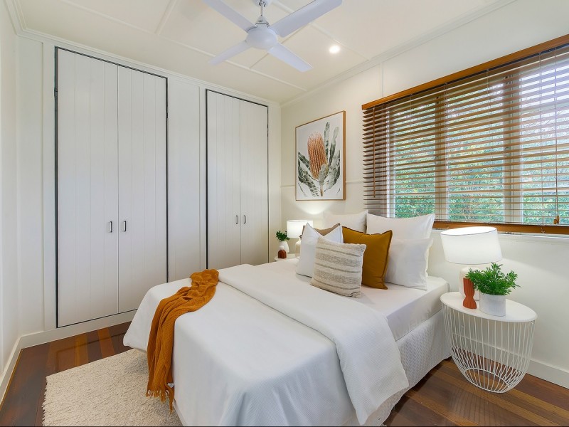 14 Koolewong Street, Stafford Heights QLD 4053