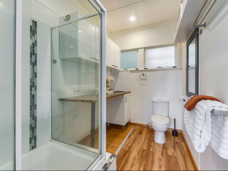 14 Koolewong Street, Stafford Heights QLD 4053