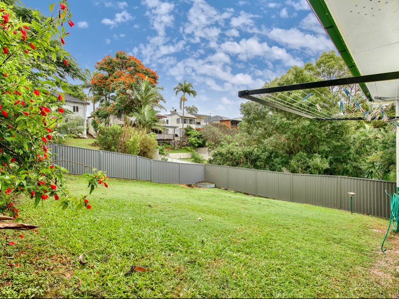 14 Koolewong Street, Stafford Heights QLD 4053