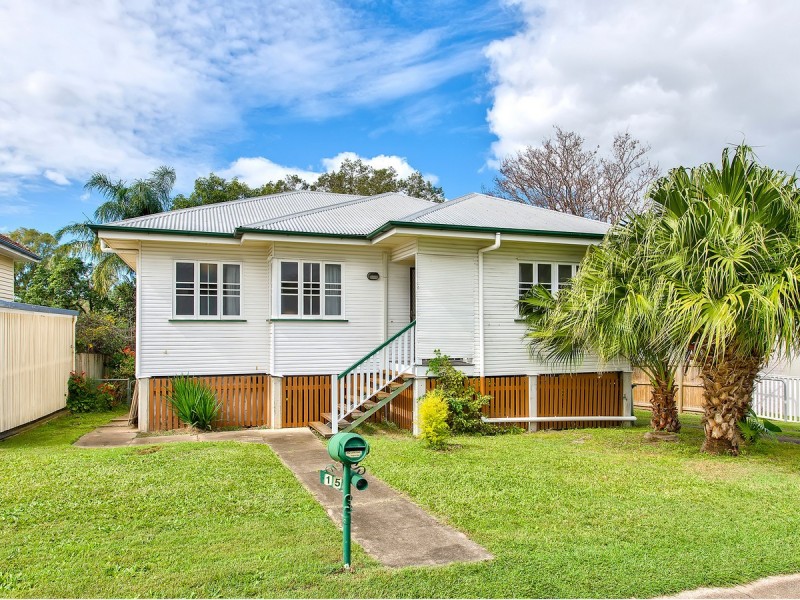 15 Parkdale Street, Kedron QLD 4031
