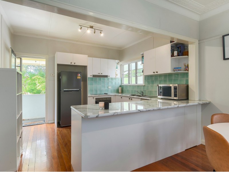 15 Parkdale Street, Kedron QLD 4031