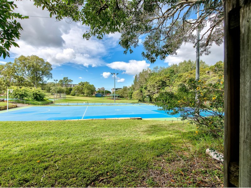 15 Parkdale Street, Kedron QLD 4031
