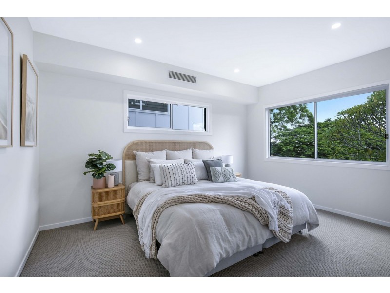 54 Waroon Street, Stafford QLD 4053