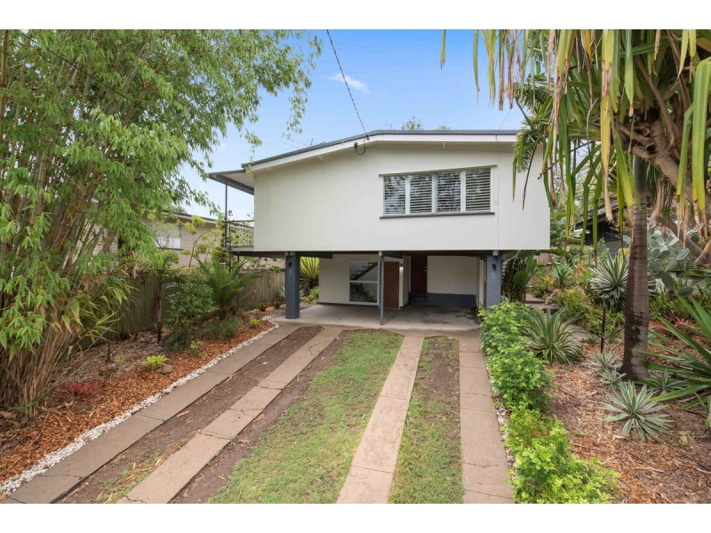 6 Cooinda Street, The Gap QLD 4061