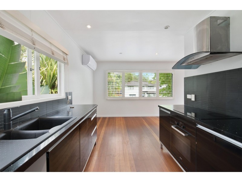 6 Cooinda Street, The Gap QLD 4061