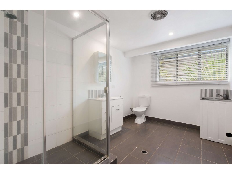 6 Cooinda Street, The Gap QLD 4061