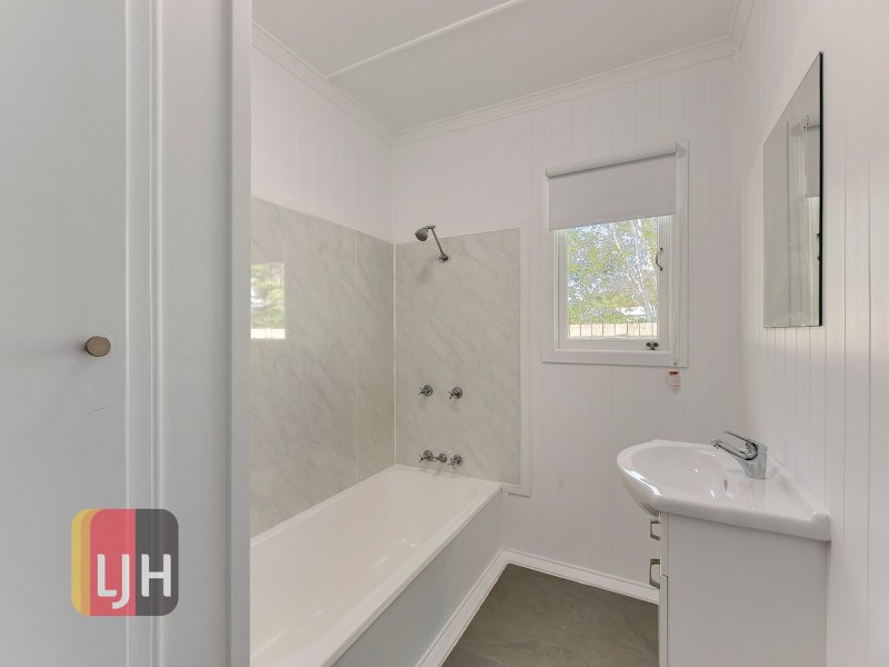 Duplex 2/12 Dacca Street, Red Hill QLD 4059