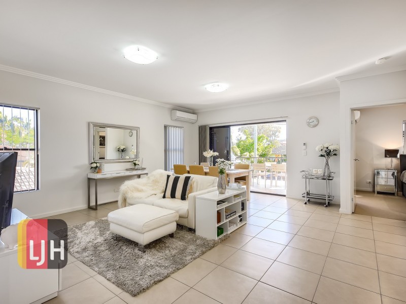 Unit 4/49 Theodore Street, Stafford QLD 4053