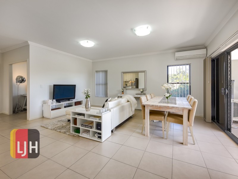 Unit 4/49 Theodore Street, Stafford QLD 4053