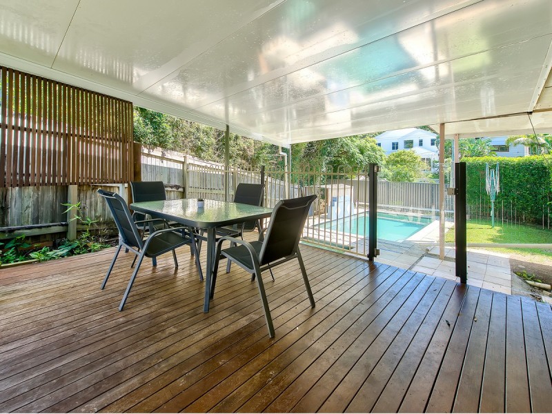 50 Jarvis Street, Stafford Heights QLD 4053