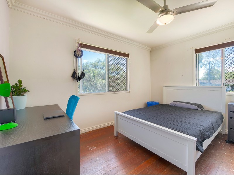 50 Jarvis Street, Stafford Heights QLD 4053