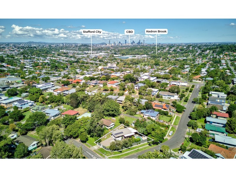 50 Jarvis Street, Stafford Heights QLD 4053