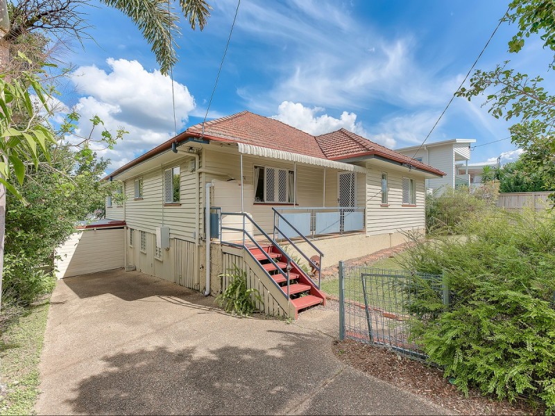 76 Reuben Street, Stafford QLD 4053