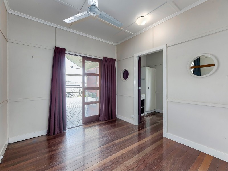 76 Reuben Street, Stafford QLD 4053