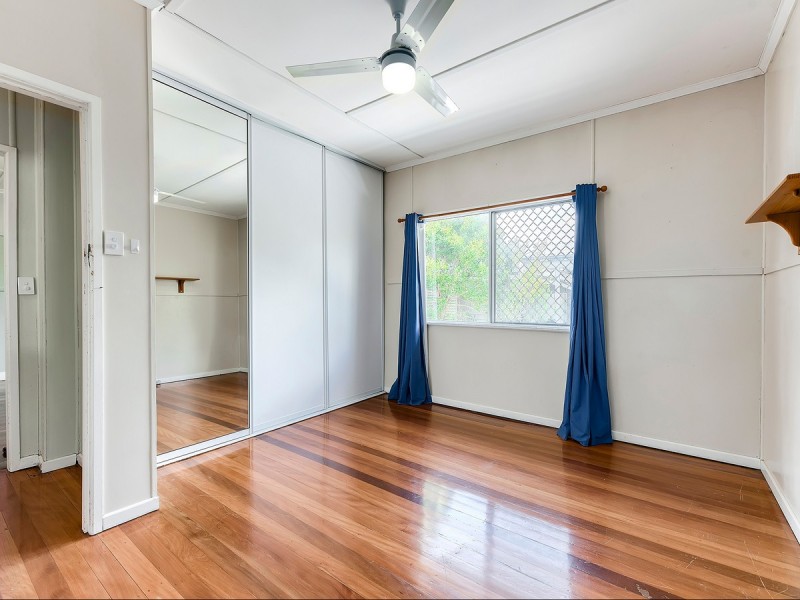 76 Reuben Street, Stafford QLD 4053