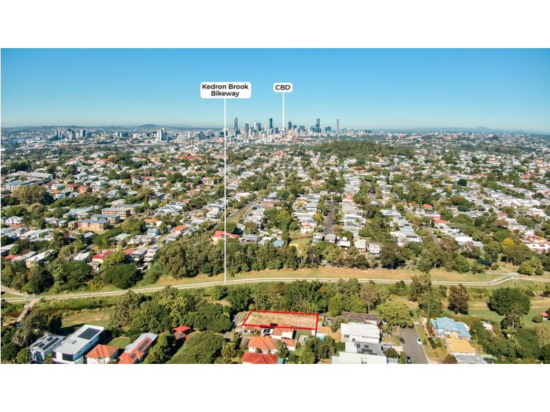 9 Montgomery Street, Gordon Park QLD 4031