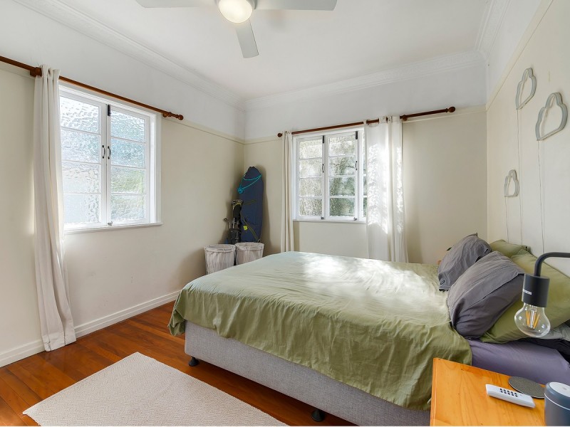 70 Pateena Street, Stafford QLD 4053