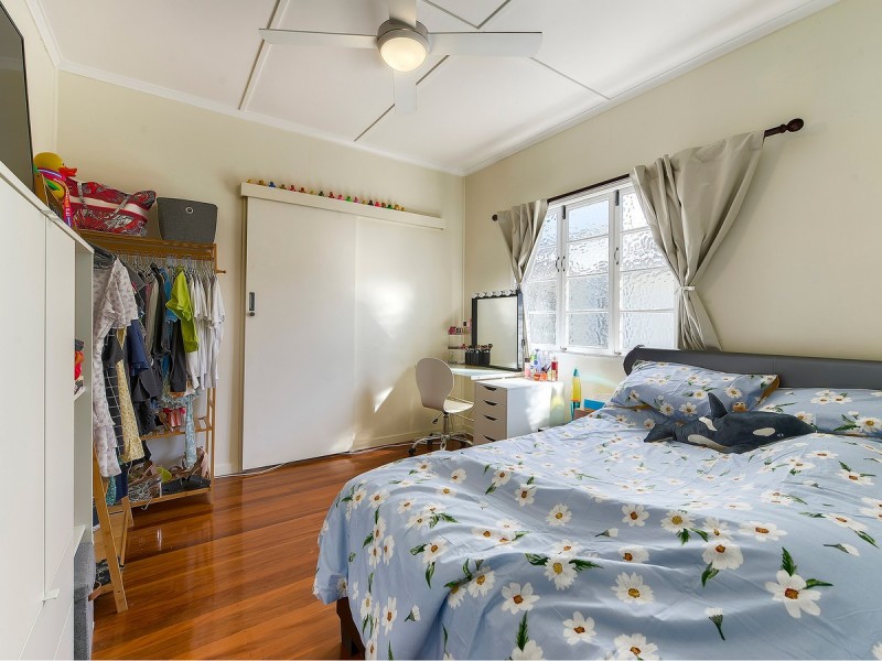 70 Pateena Street, Stafford QLD 4053