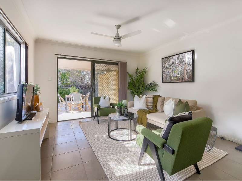 2/25 Church Road, Zillmere QLD 4034