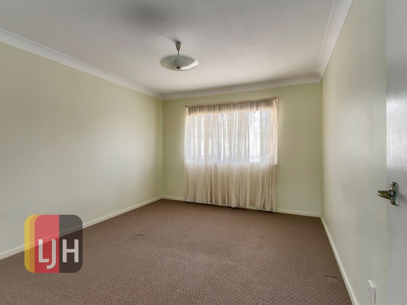 No. 41 Braidwood Street, Everton Park QLD 4053