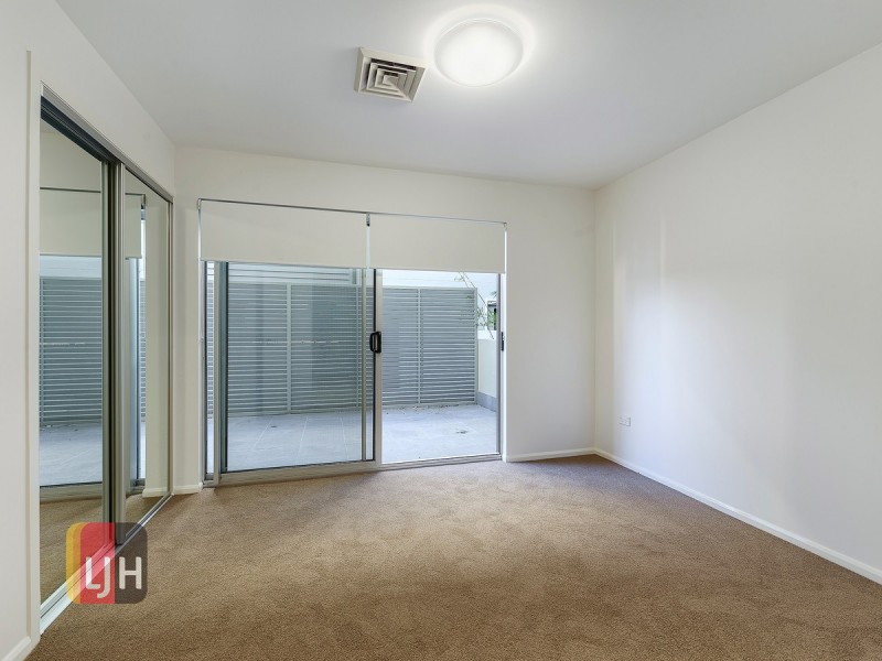 3/45 Playfield Street, Chermside QLD 4032