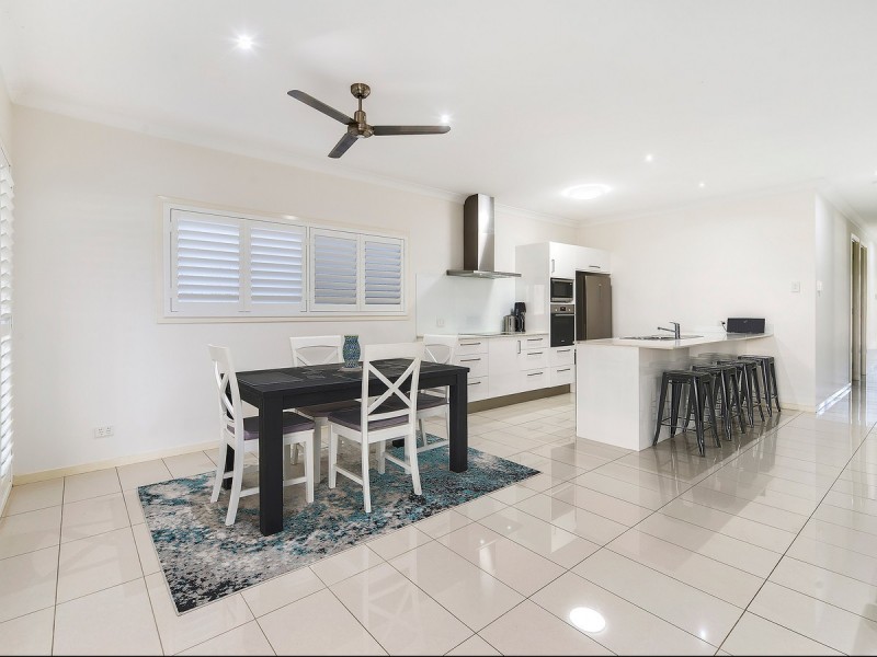 18 Pullen Road, Everton Park QLD 4053