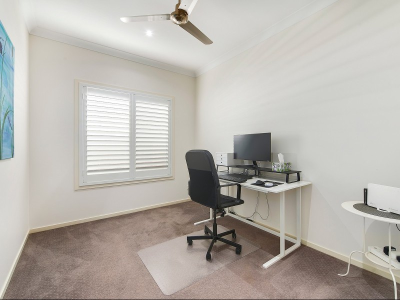 18 Pullen Road, Everton Park QLD 4053