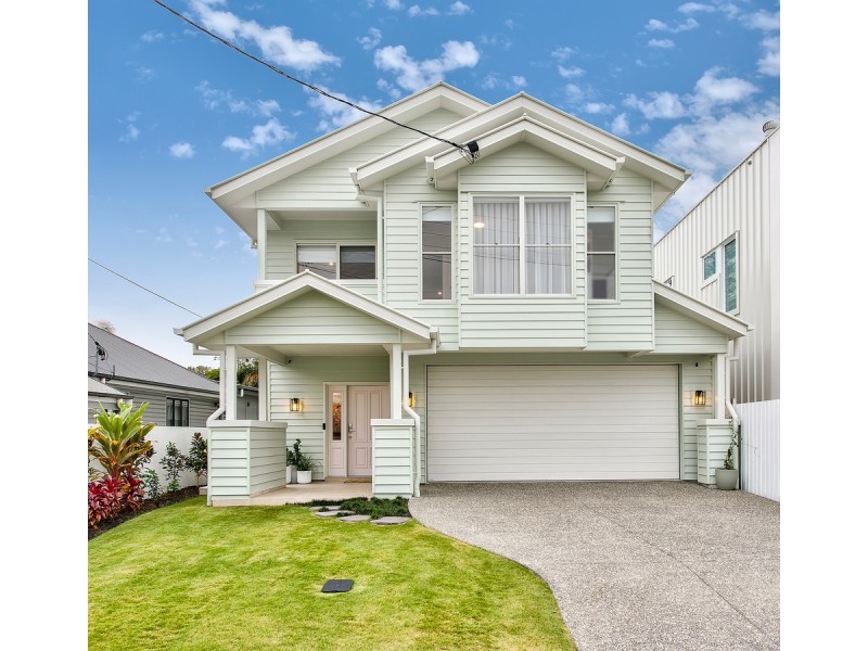 11 Agincourt Street, Grange QLD 4051