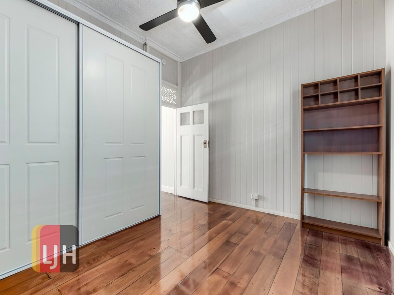 71 Brook Street, Windsor QLD 4030