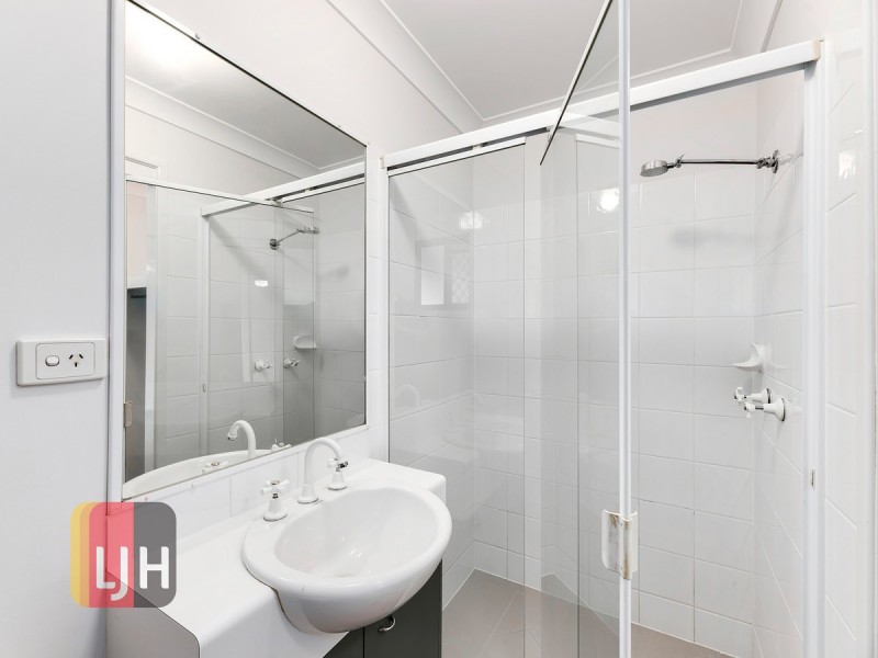 9/23A Ronmack Street, Chermside QLD 4032