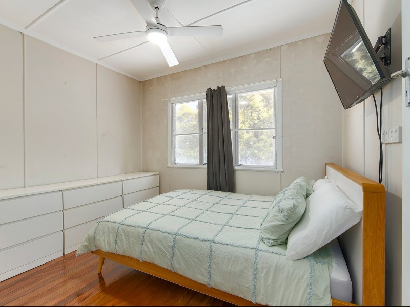 135 Minimine Street, Stafford QLD 4053