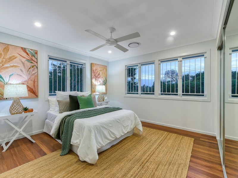 17 Gresford Street, Chermside West QLD 4032