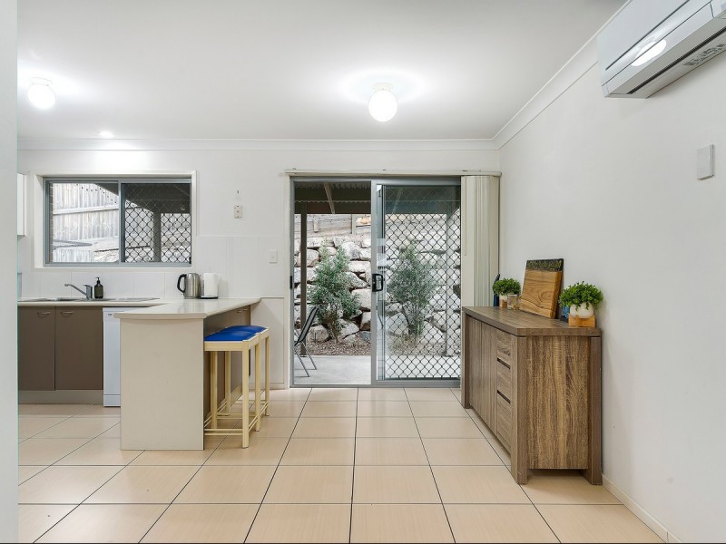 2/19 Russell Street, Everton Park QLD 4053