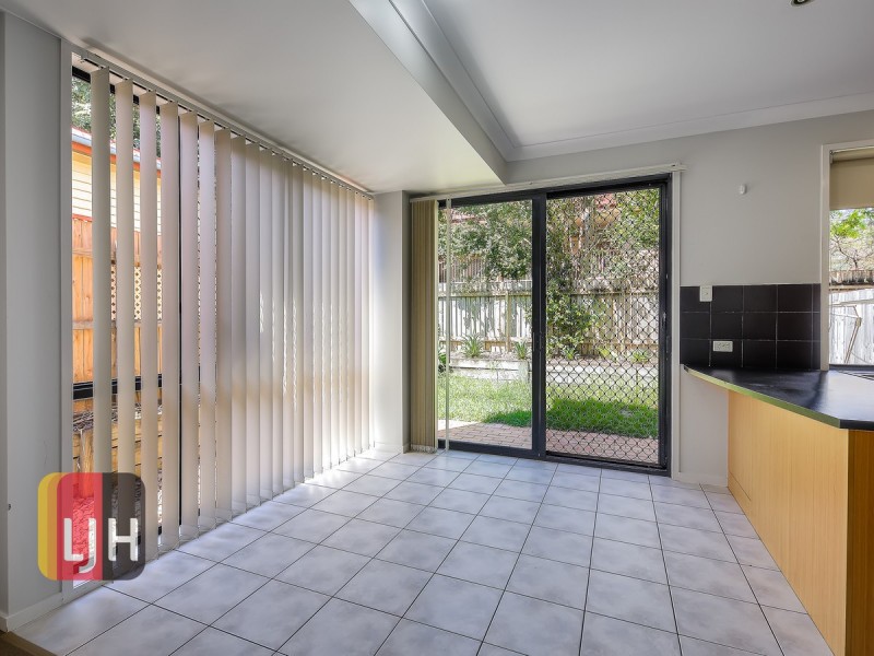 2/242 Pickering Street, Gaythorne QLD 4051