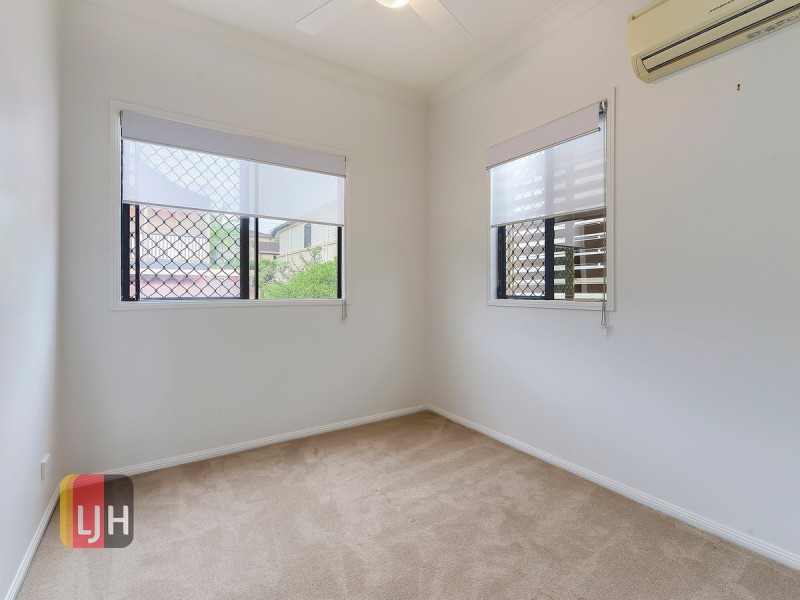 Townhouse 1/23 Abuklea Street, Wilston QLD 4051