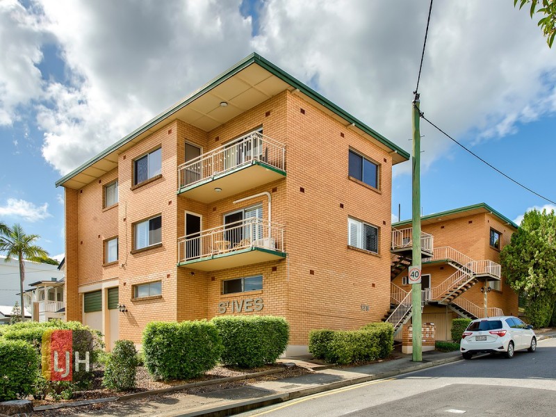 3/102 Massey Street (Cnr 129 Crescen, Ascot QLD 4007