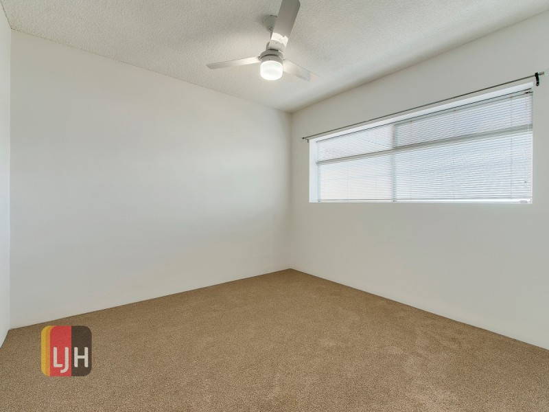 3/102 Massey Street (Cnr 129 Crescen, Ascot QLD 4007