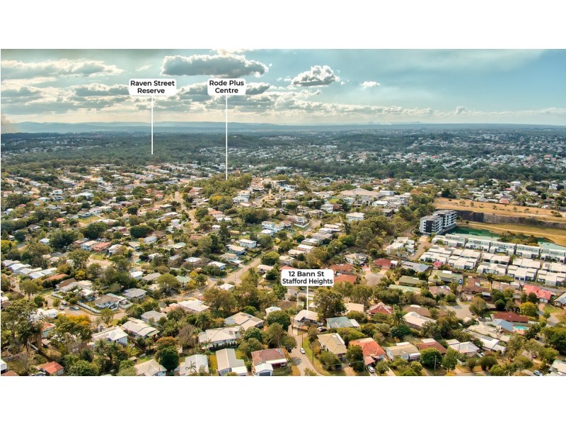 12 Bann Street, Stafford Heights QLD 4053