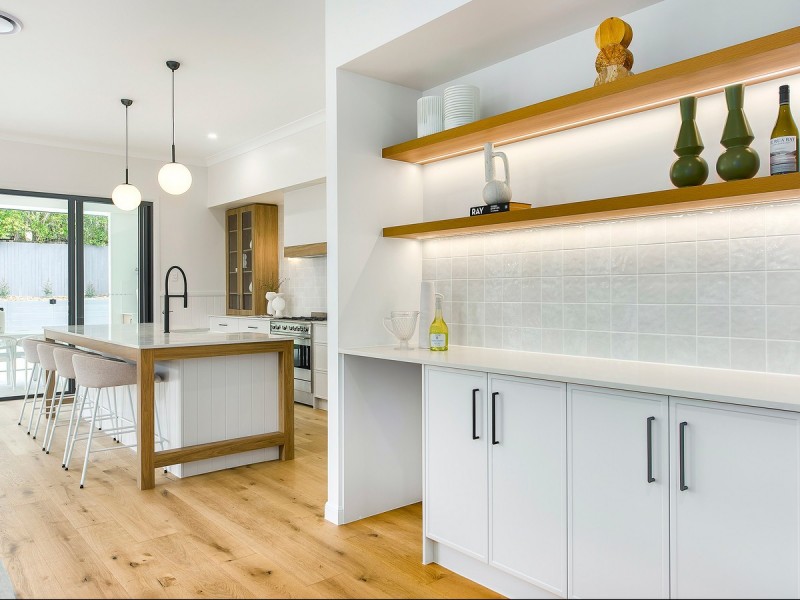 152 Redwood Street, Stafford Heights QLD 4053