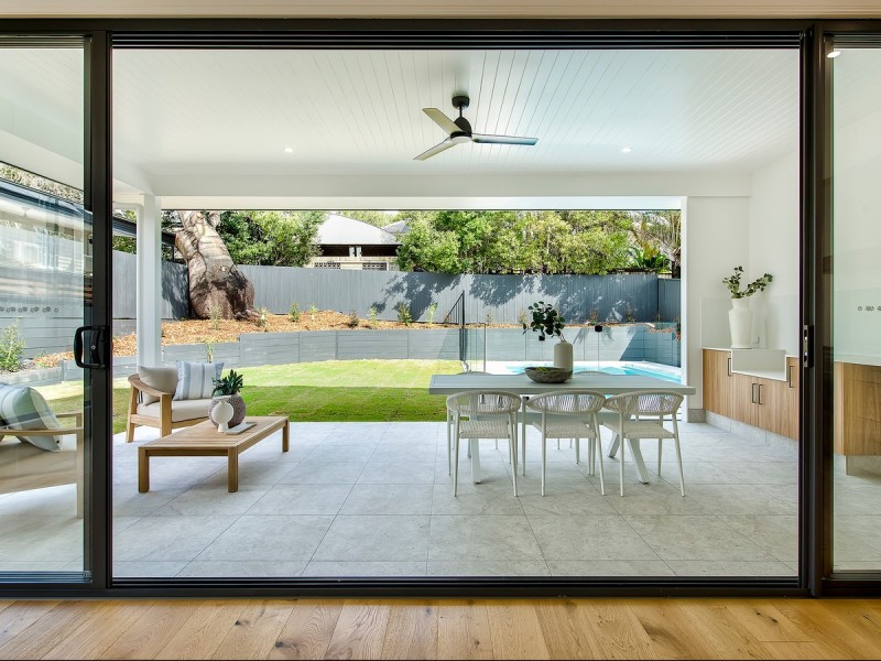 152 Redwood Street, Stafford Heights QLD 4053